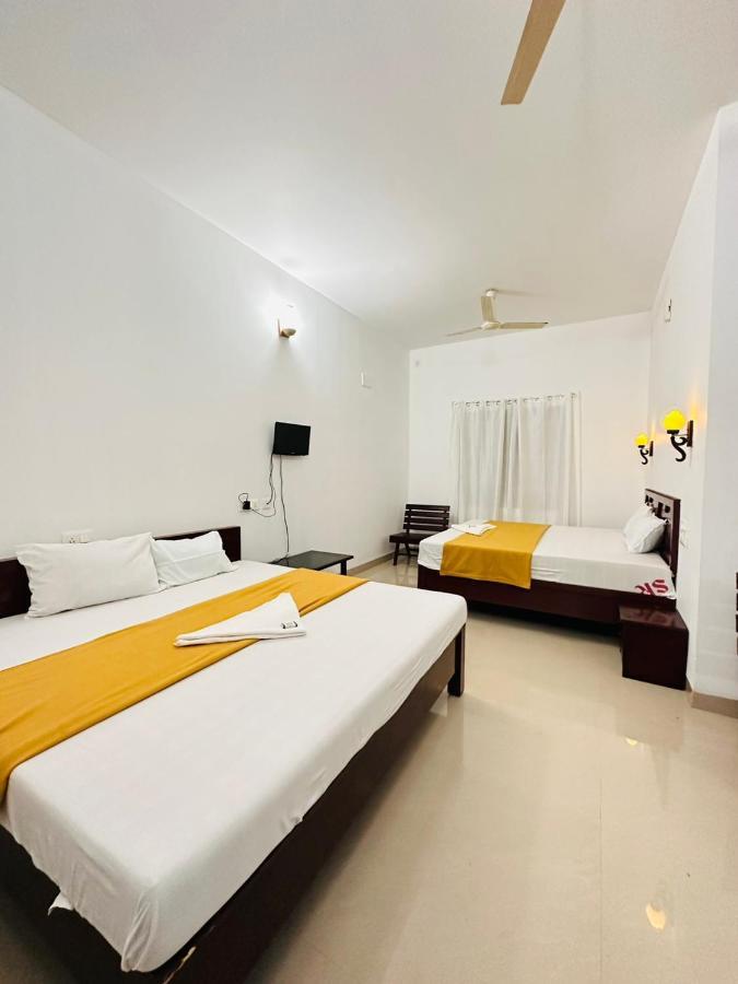 Pkn Homestay Kumily เทกคาดี ภายนอก รูปภาพ